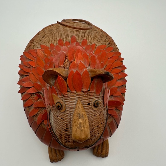 Vintage Shanghai Handicrafts Woven Wicker Wooden Foo Dog Red Lion Basket - Picture 13 of 16